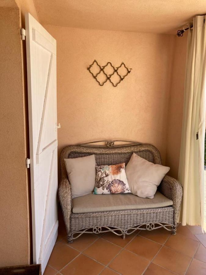 Lone Star House Bed and Breakfast Sainte-Maxime Exteriör bild