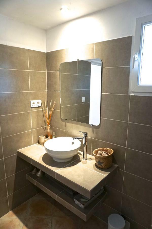 Lone Star House Bed and Breakfast Sainte-Maxime Exteriör bild