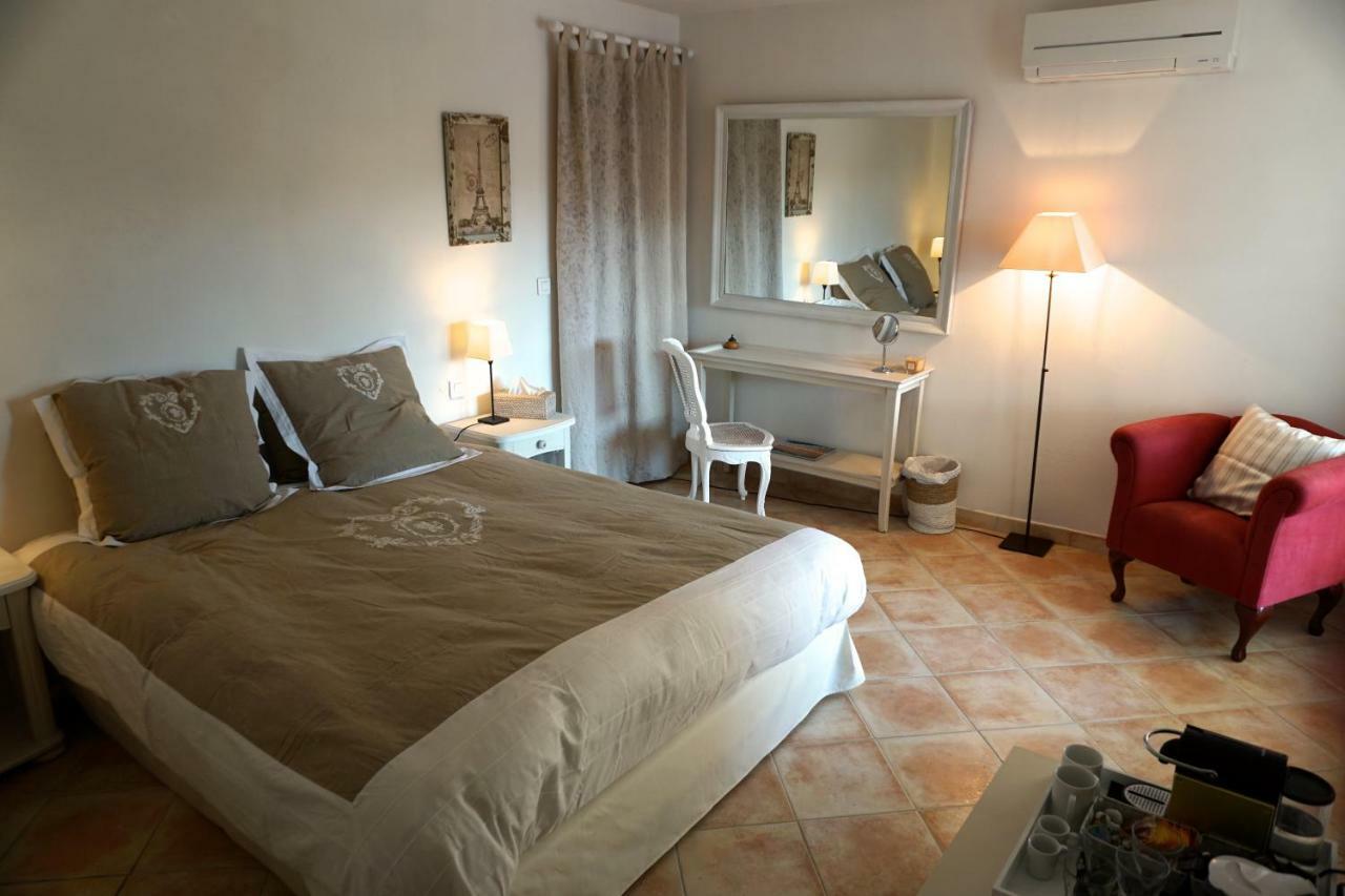 Lone Star House Bed and Breakfast Sainte-Maxime Exteriör bild