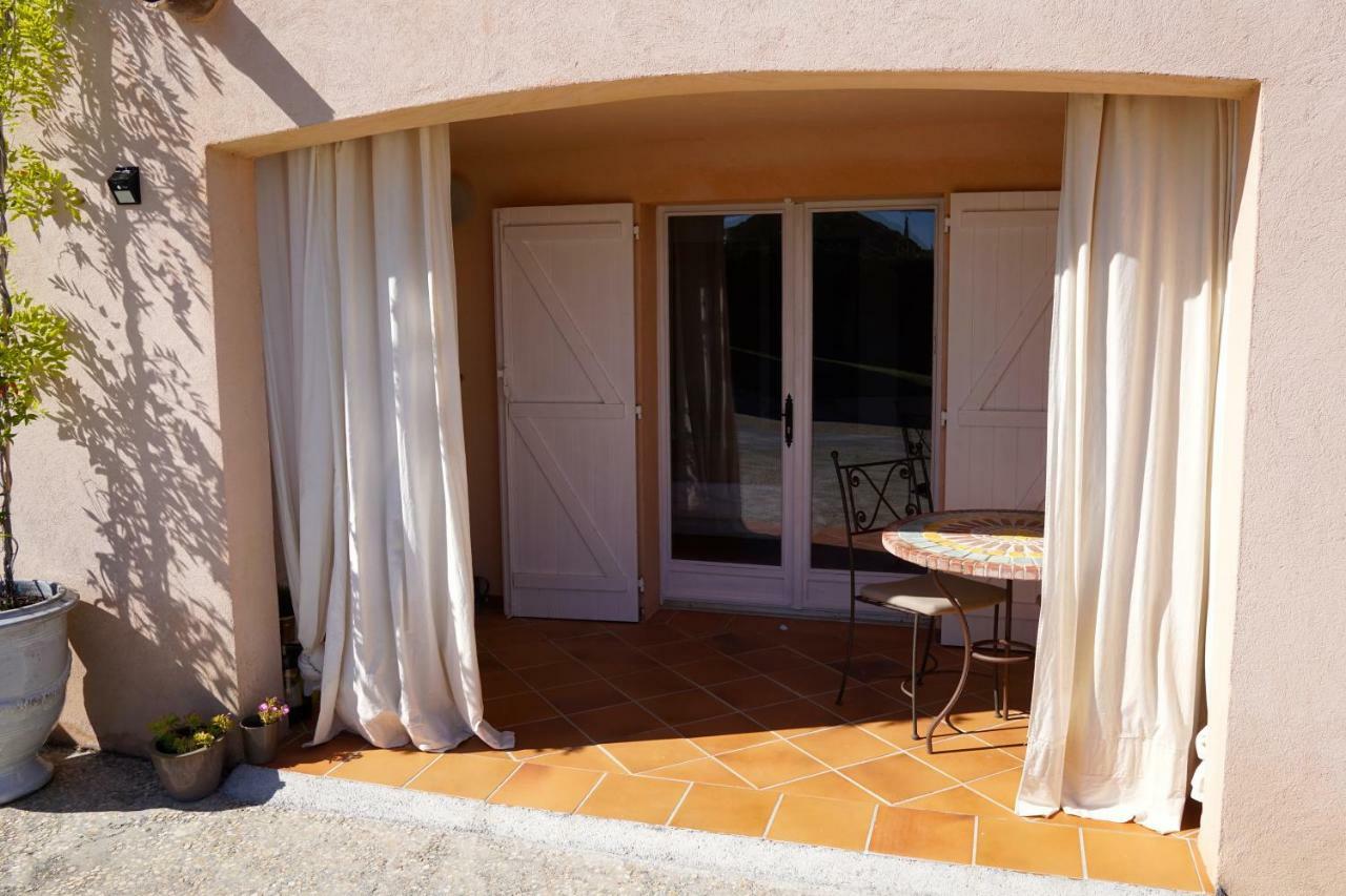Lone Star House Bed and Breakfast Sainte-Maxime Exteriör bild