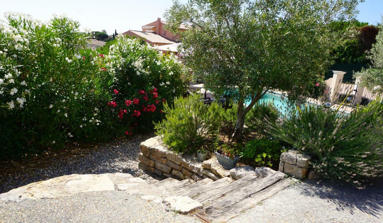 Lone Star House Bed and Breakfast Sainte-Maxime Exteriör bild