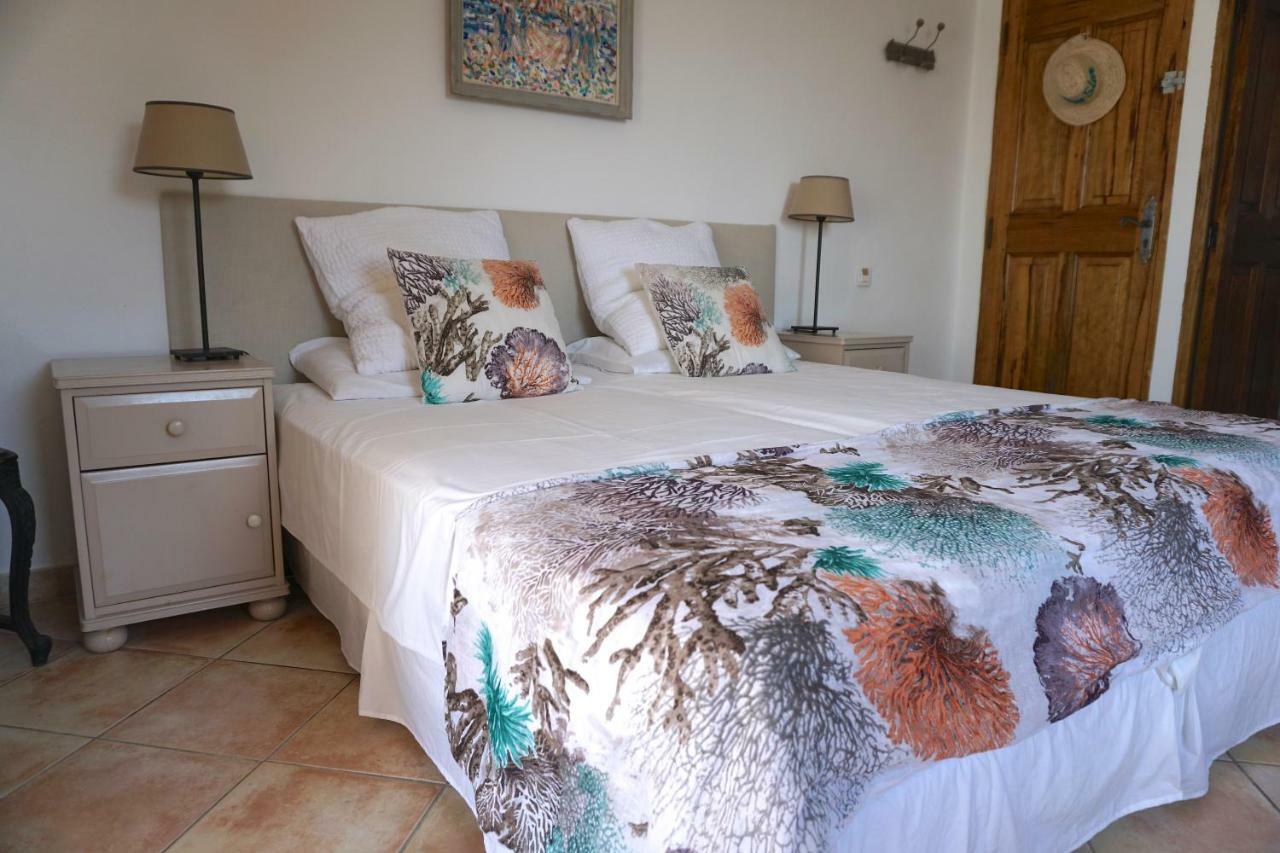 Lone Star House Bed and Breakfast Sainte-Maxime Exteriör bild
